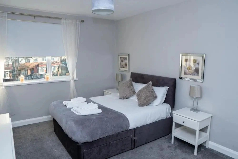 Spacious 4BR North Shields House Sleeps 7 Near Fish Quay Newcastle