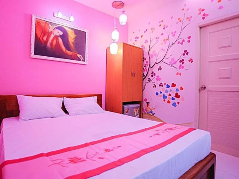 Tigon Love Hotel