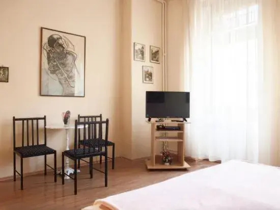 Rooms Grahor