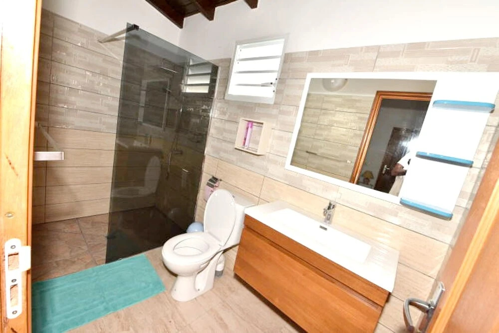 Villa With 3 Bedrooms in Saint François, With Wonderful sea View, Private Pool, Enclosed Garden