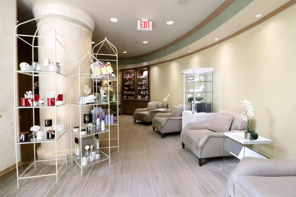 Gorgeous San Luis Condo Amazing Pool Amenities Ocean Views From 2 Balconies