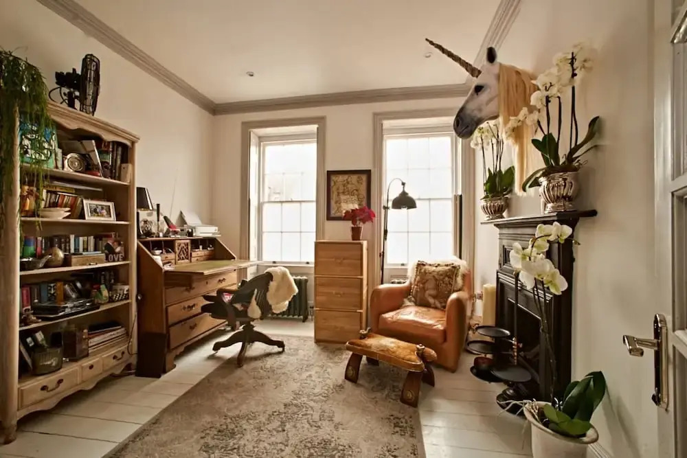 Central London Superb 4 Bedroom 18th Century Townhouse
