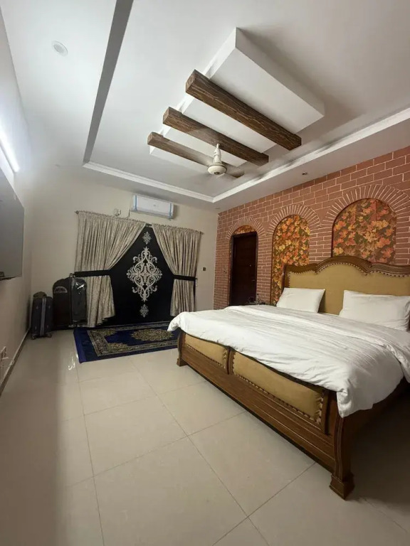 Sundus Lodge