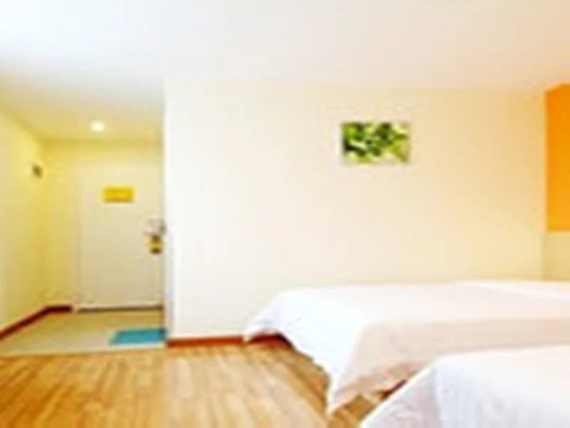 7Days Inn Foshan Tongji Bridge Tongji Road Subway Station