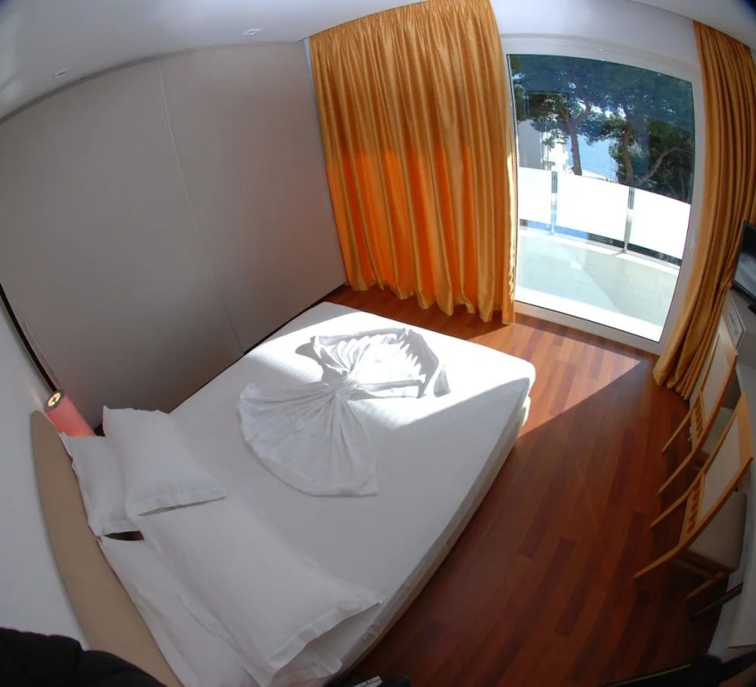 Sunset Aparthotel