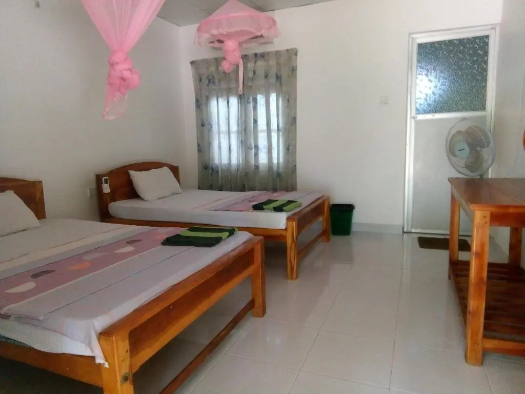 Hotel Sea Shadow