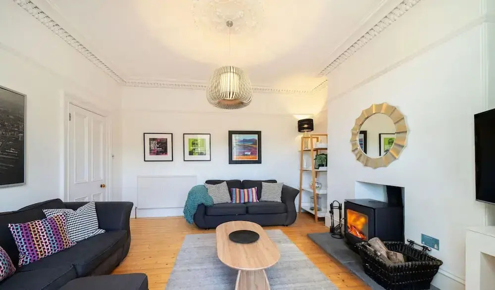 Sunnybrae House Seaside Family-friendly Getaway in Stonehaven With Hot Tub