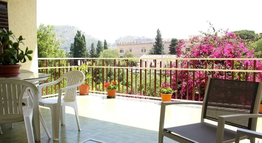 Gli Artisti Apartments & Rooms