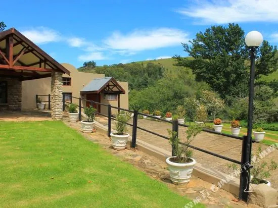 The Bend Country House