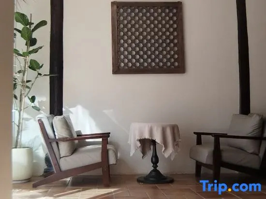 Shaxi Fansu Ancient Town Countryside Life B&B