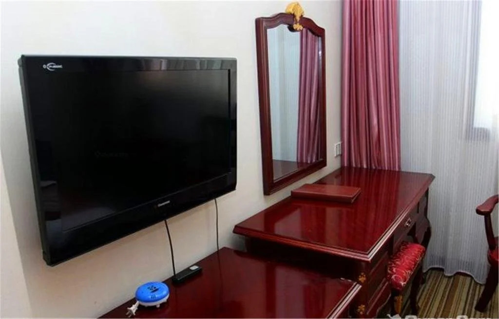 Yunshui Hotel (Taiyuan Huayu Baihua Valley Pingyang Road Branch)