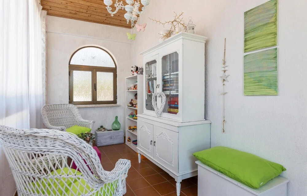 Awesome Home in Labin with Hot Tub, WiFi & 5 Bedrooms