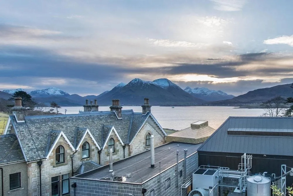 Isle of Raasay Distillery