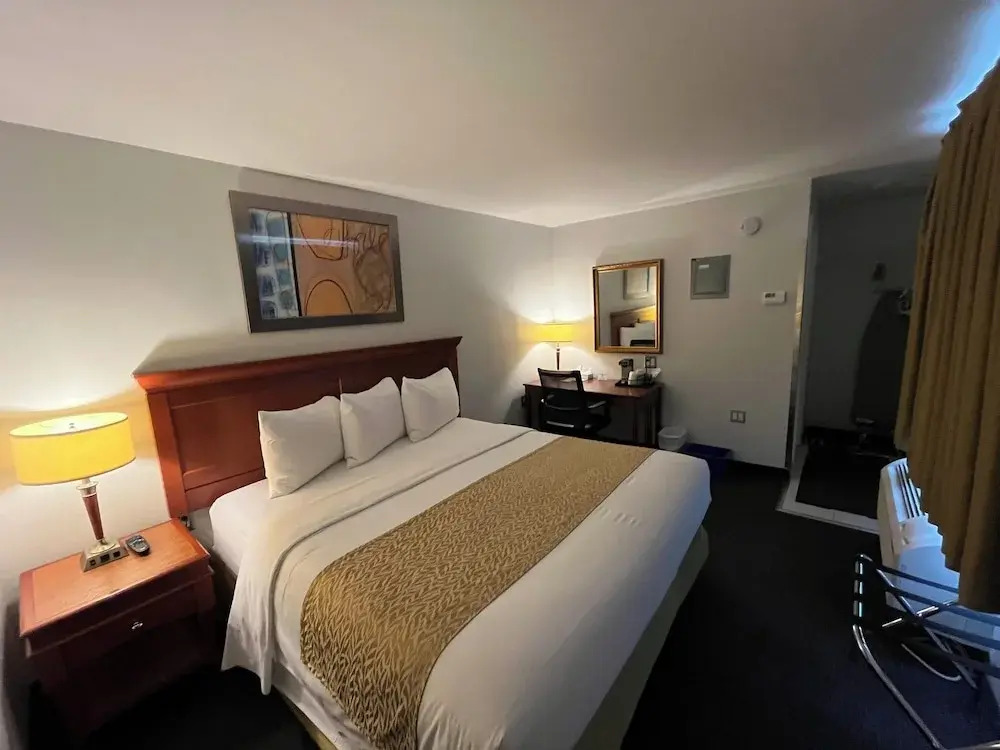 Le Voyageur Inn
