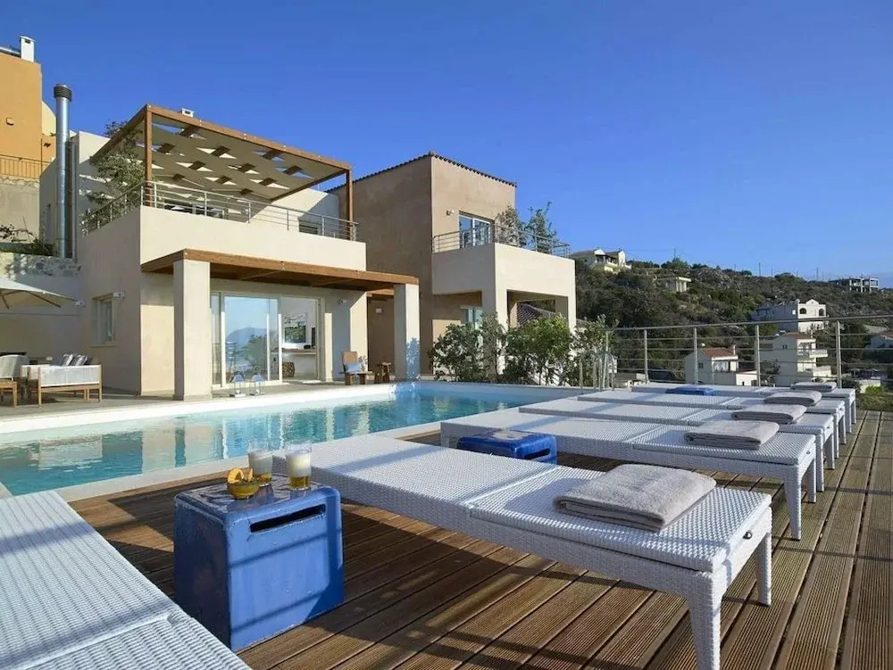 Adeste Seaview Villas - Private Pools, 900m to sea