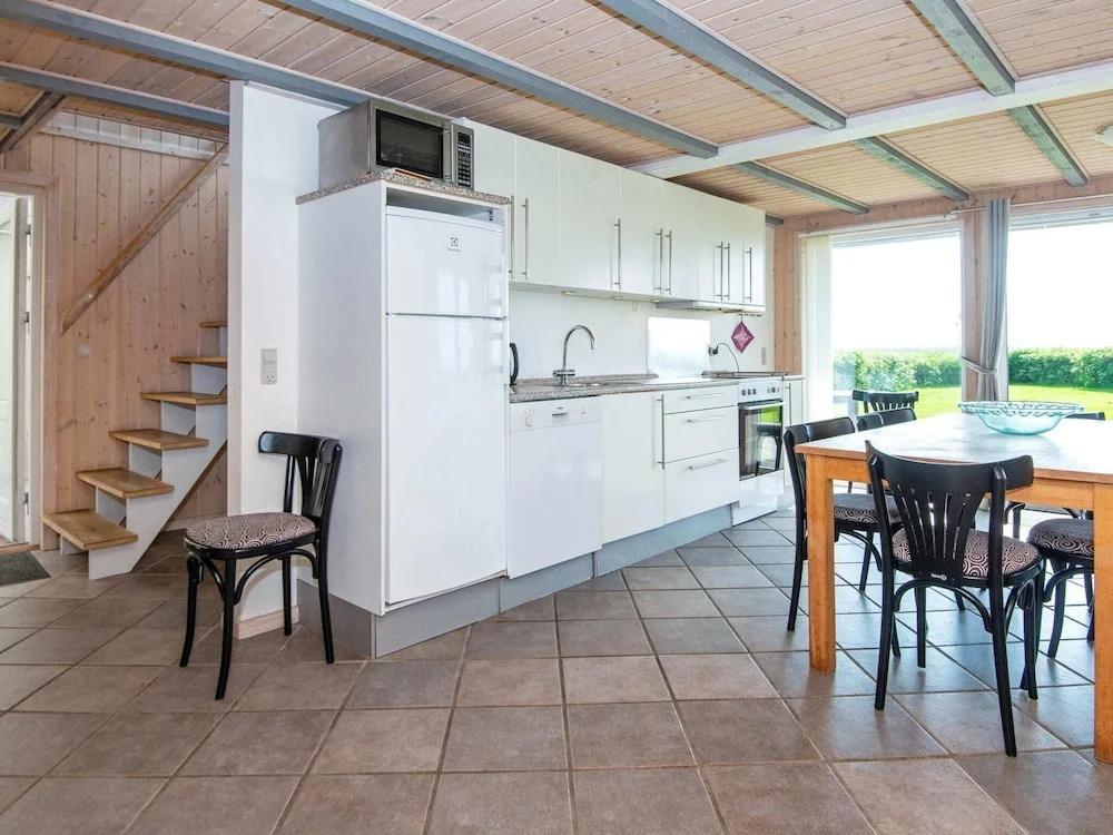 8 person holiday home in Hemmet