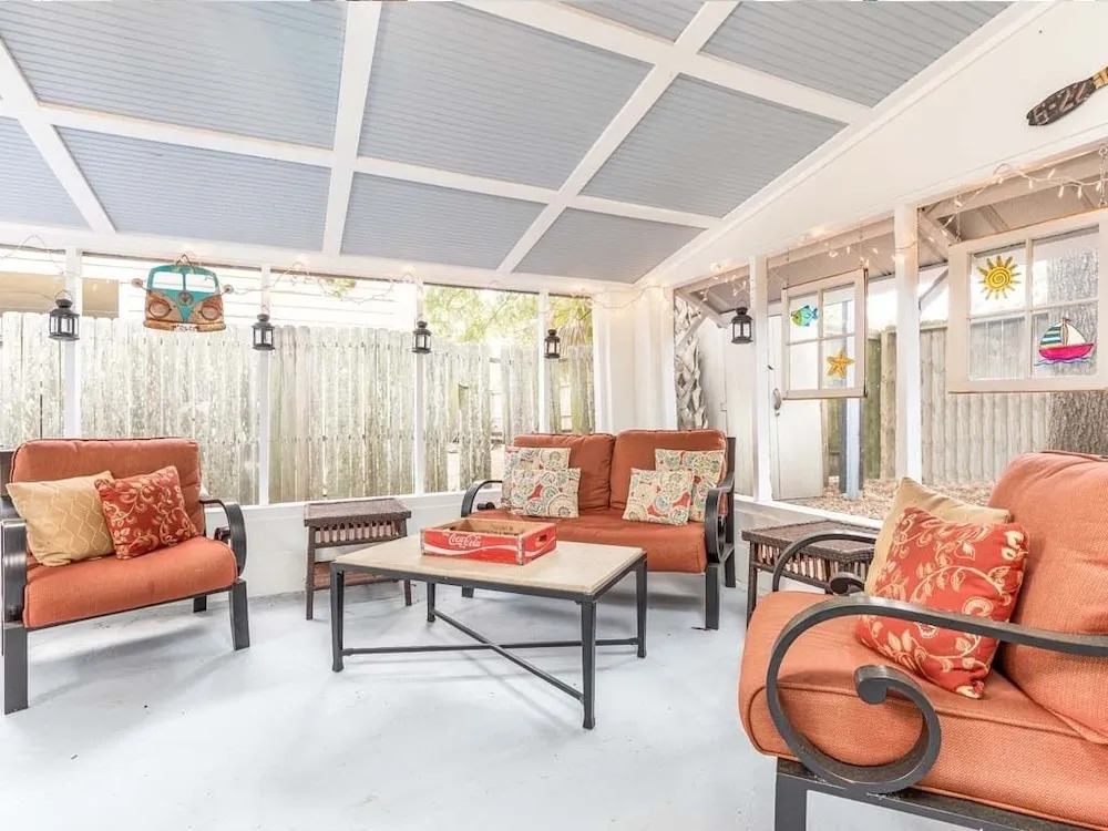 Annas Cabana