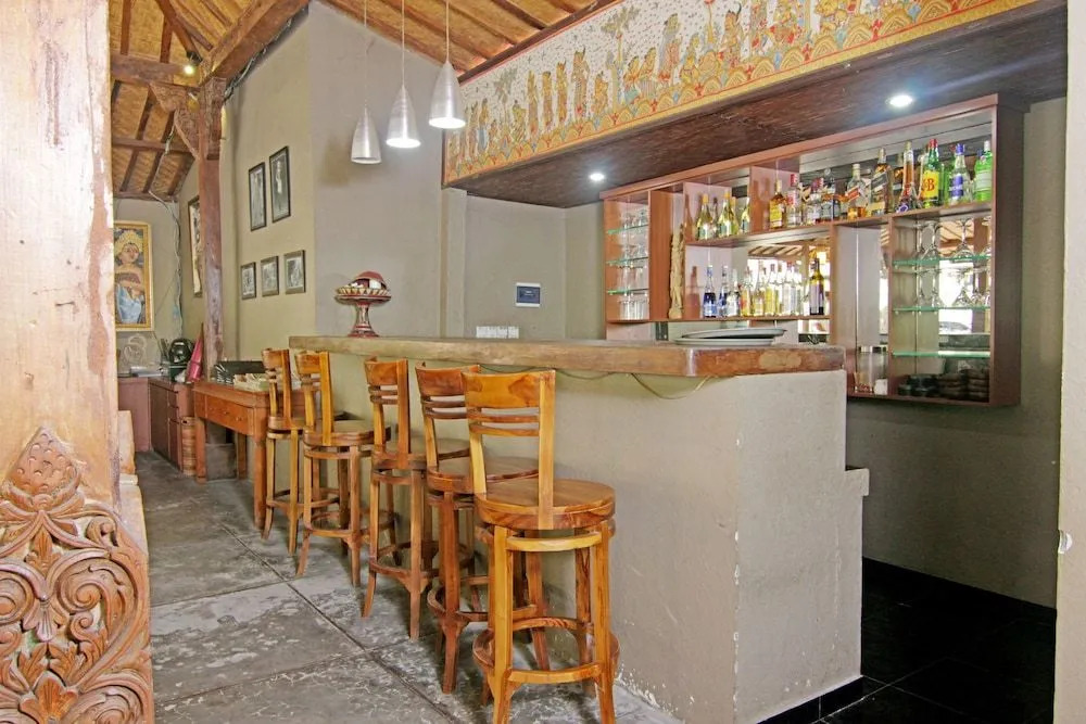 ZEN Premium Ubud Pengosekan 2