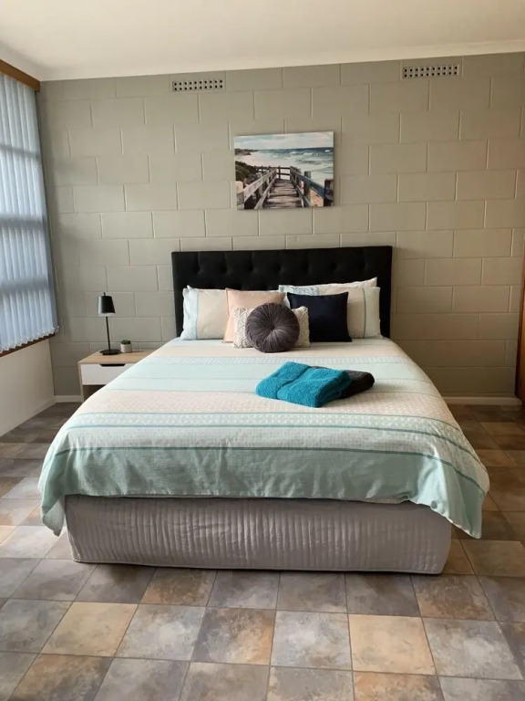Longbeach Apartments