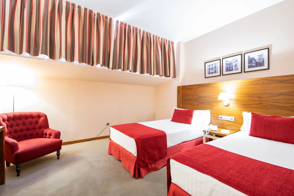 Hospedium Hotel Casino Del Tormes