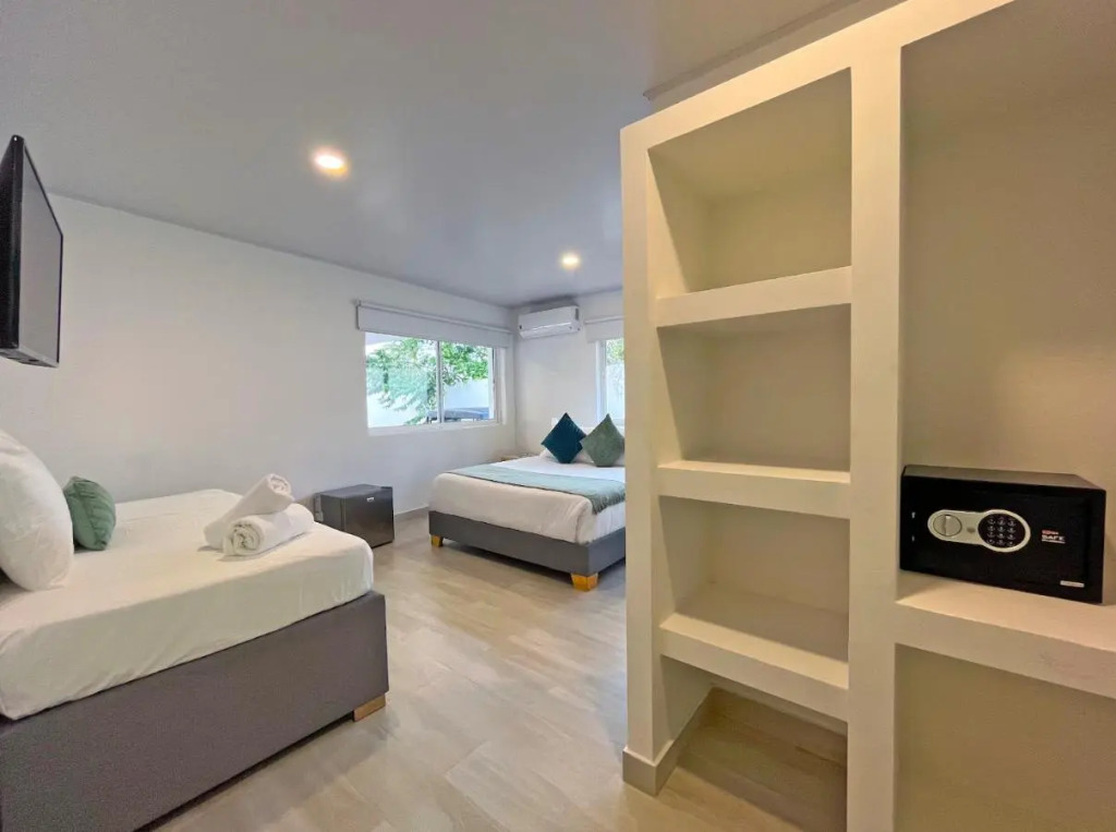 Zaba Beach House