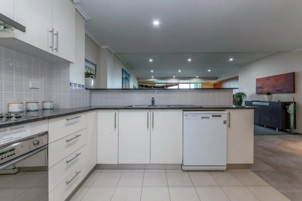 Scirocco, Unit 11/23 Tomaree Street