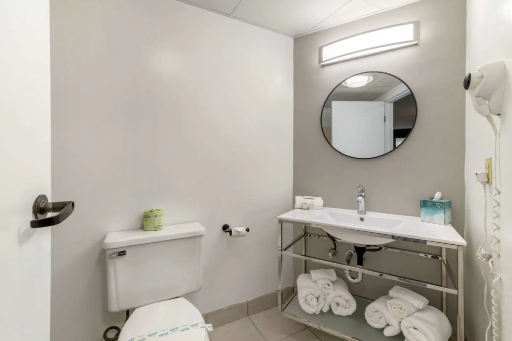 Black Bear Inn, an Ascend Collection Hotel