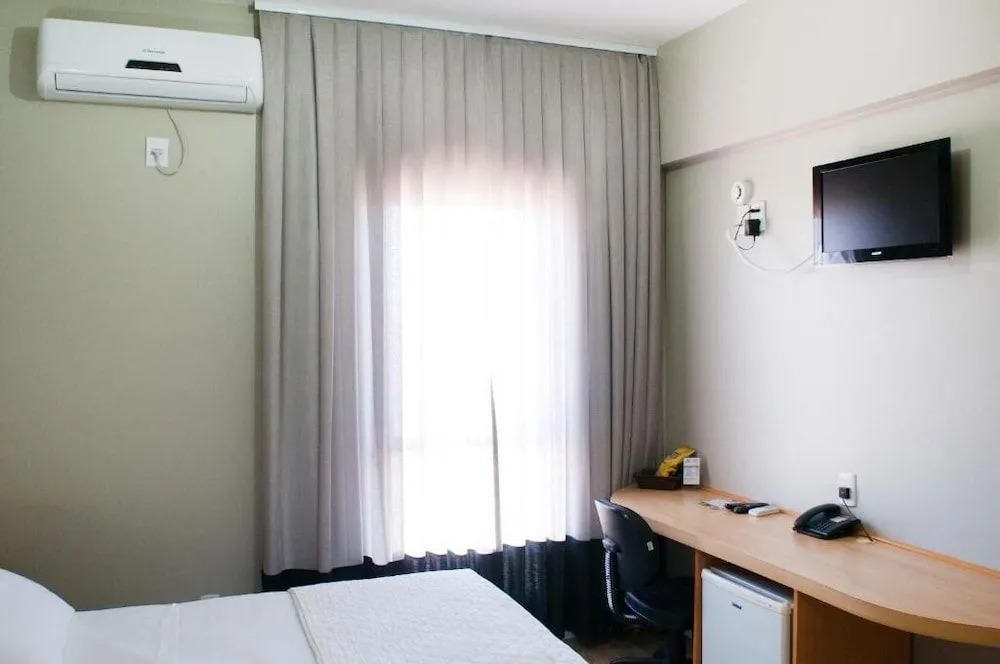 Brivali Hotel e Eventos