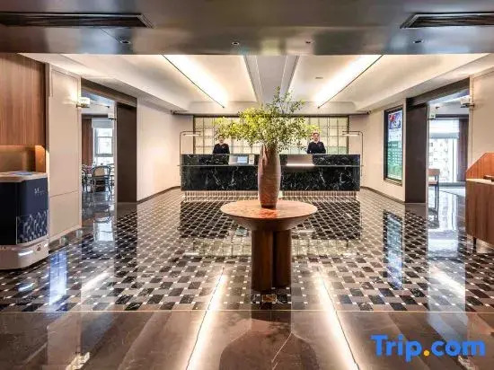 Madison Hotel Zhengzhou East Railway Station