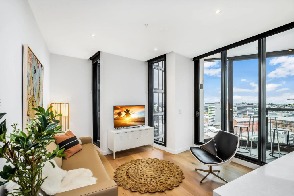 Kozyguru Fortitude Valley Designer Grade 2 Bed Apt Free Parking Qfv179-1401