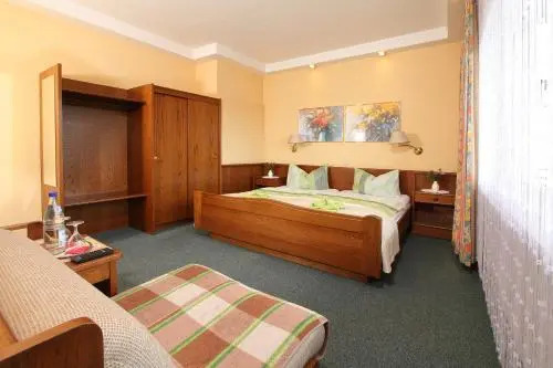 JUNIPRO Hotel Schinderhannes