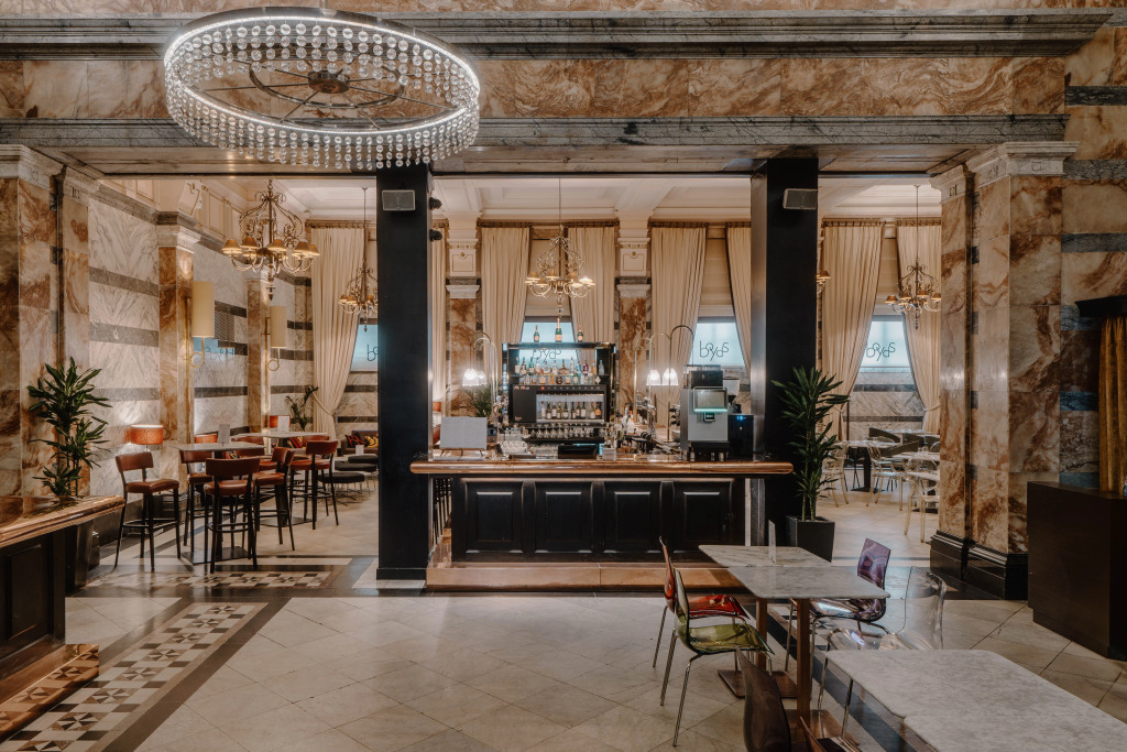 Club Quarters Hotel Trafalgar Square, London