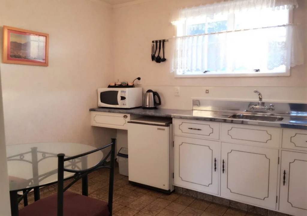 Boundary Court Motor Inn
