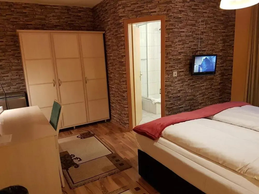 Legend Hotel