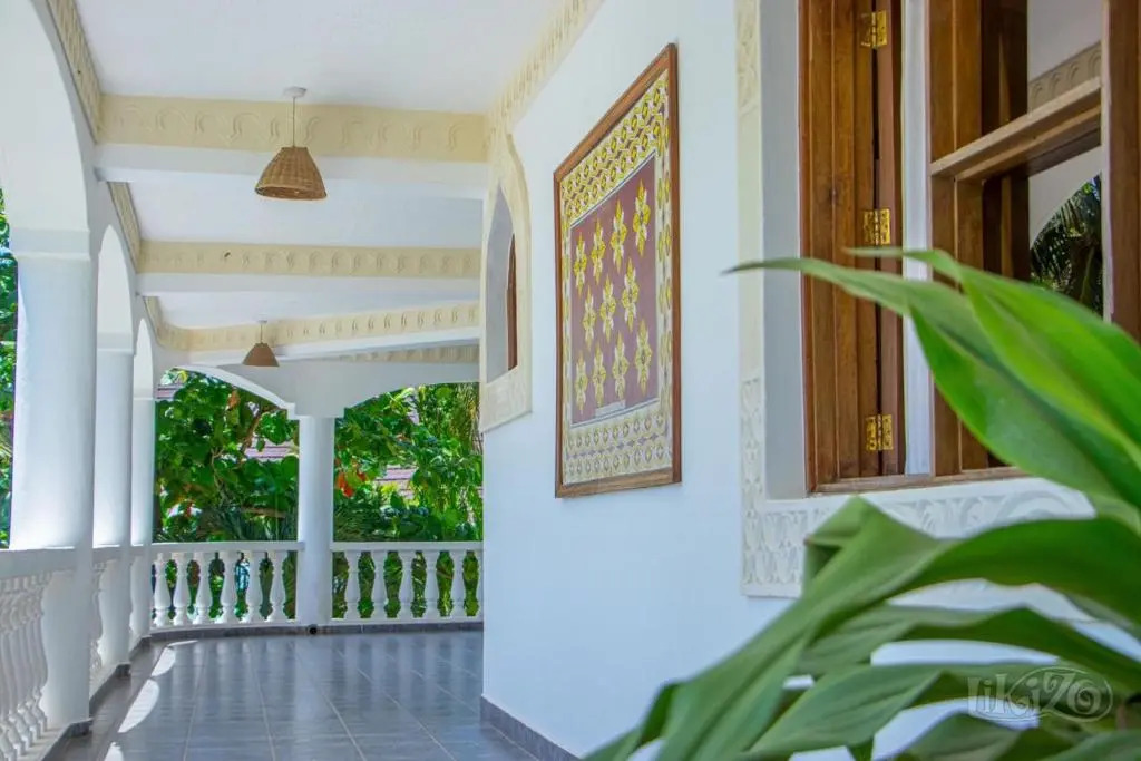 Likizo House