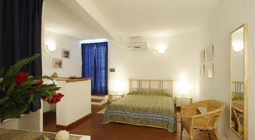 Navarro Hill Resort