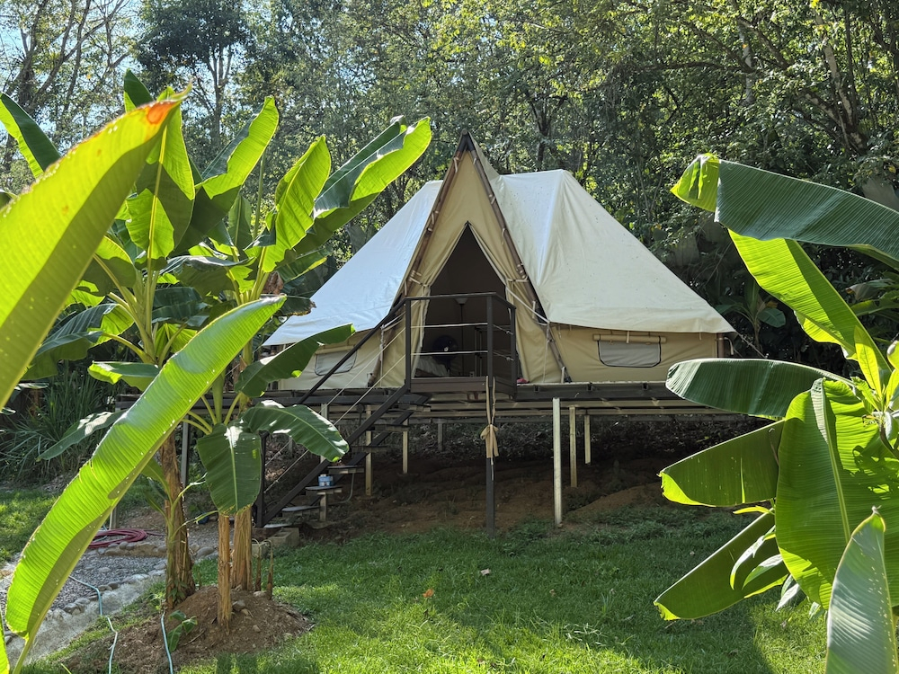 KRITAJNA SAFARi LODGE