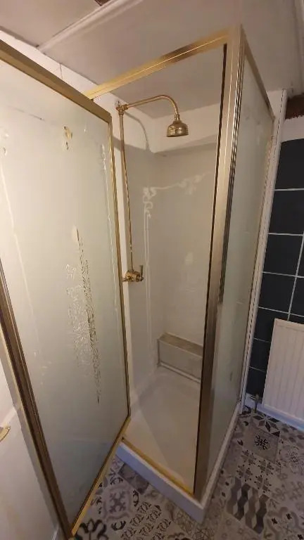 Beautiful Central Kendal Townhouse 3 Double Beds Free Parking