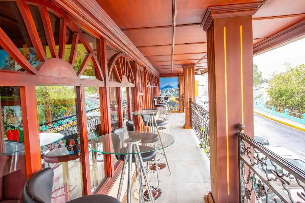 La Kapital Hotel