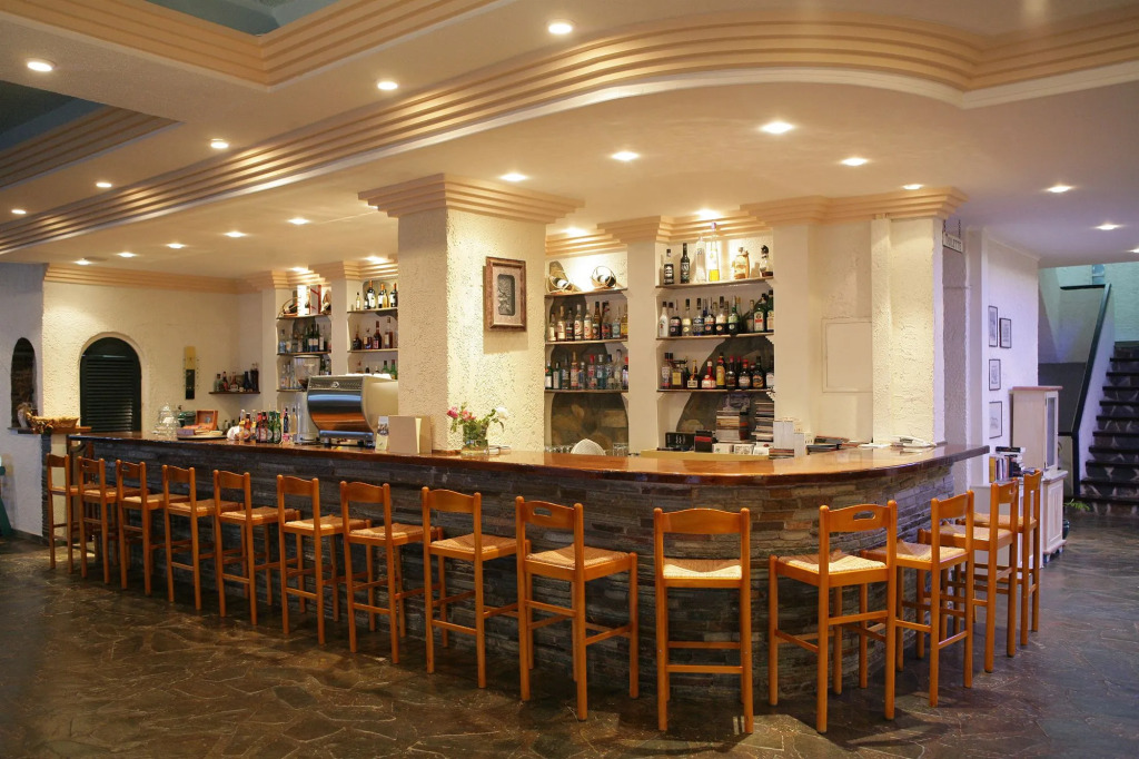 Andros Holiday Hotel
