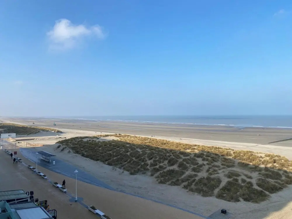 Apartment Nieuwpoort With Stunning Beach Views
