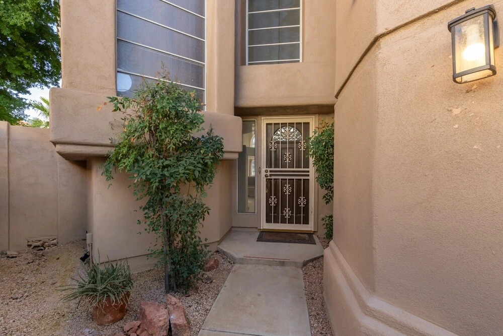 Redmont Mesa 3 Bedroom Home by Redawning