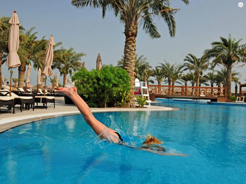 AlBander Hotel & Resort