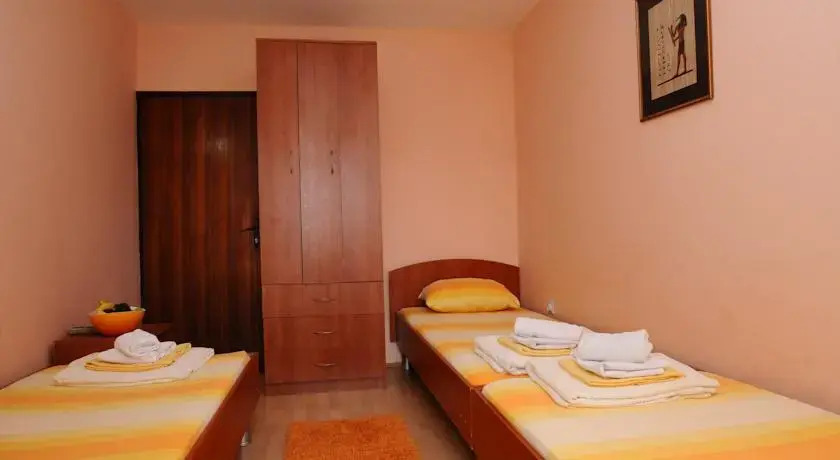 Vila Apartments Lidija