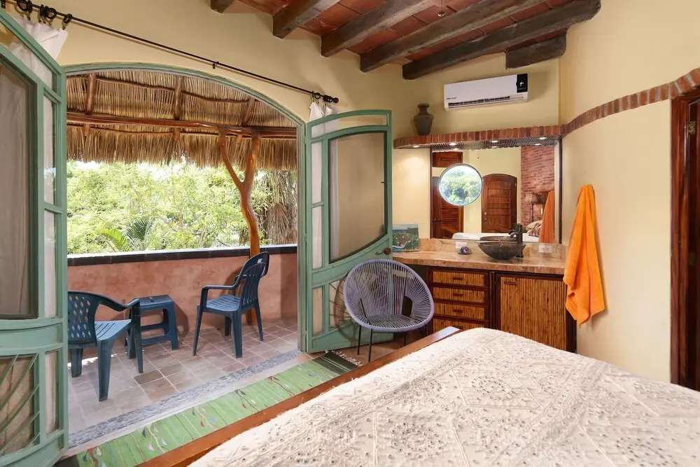 Casa Cocoon 2BR by Casago