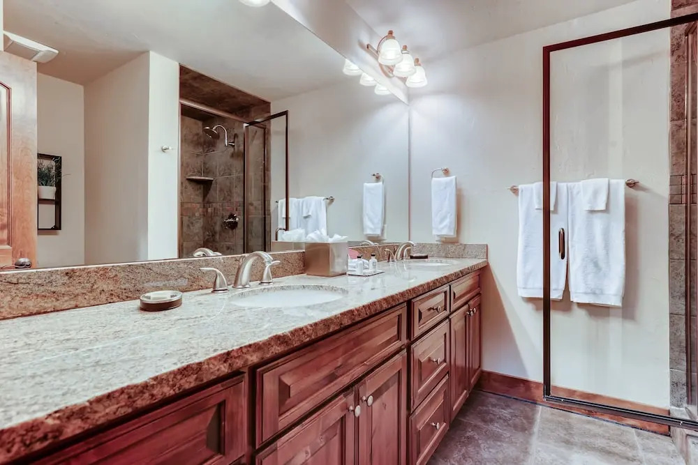 Opulent Breck Haven: Theater, Hot Tub, Billiards 7 Bedroom Home