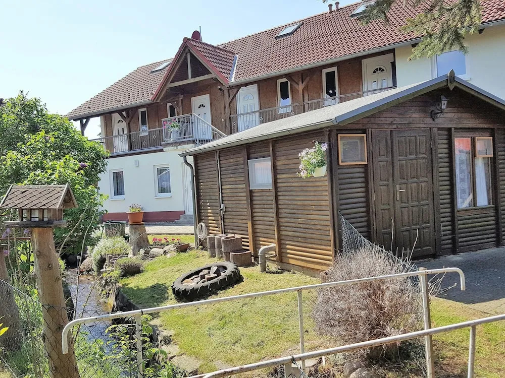 Charming Bungalow With Garden in Kühlungsborn