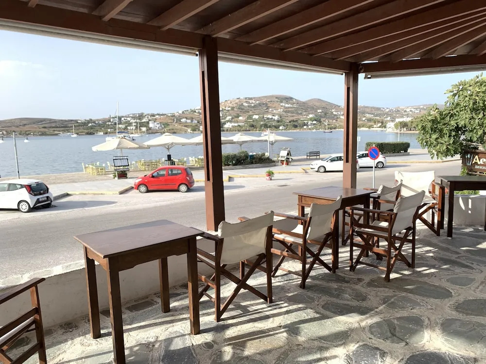 Asterias Hotel - Seafront