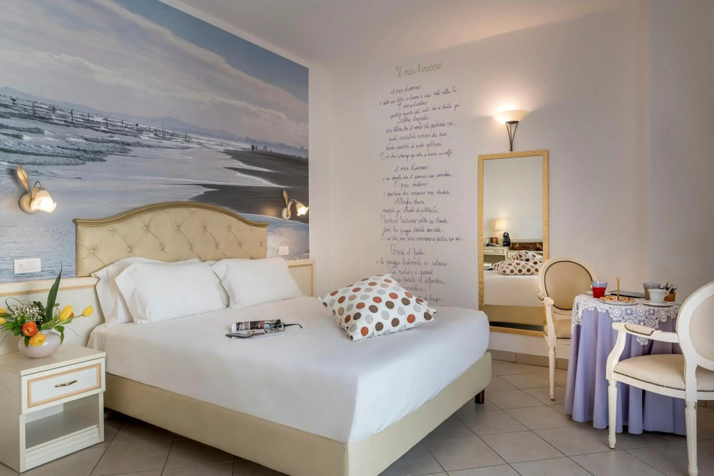 Отель Sovrana Hotel & SPA