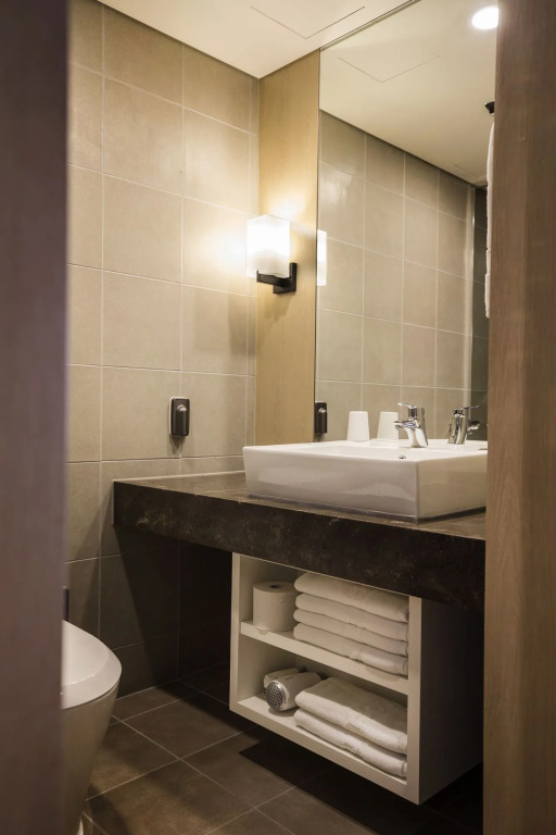 Win Sky Hotel